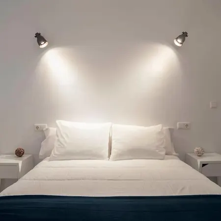 Moderno Apartamento En Plaza Merced Málaga Buitenkant foto